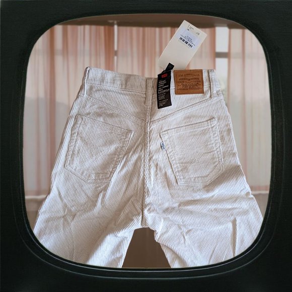 nwt levi's cream corduroy pants - Picture 3 of 4